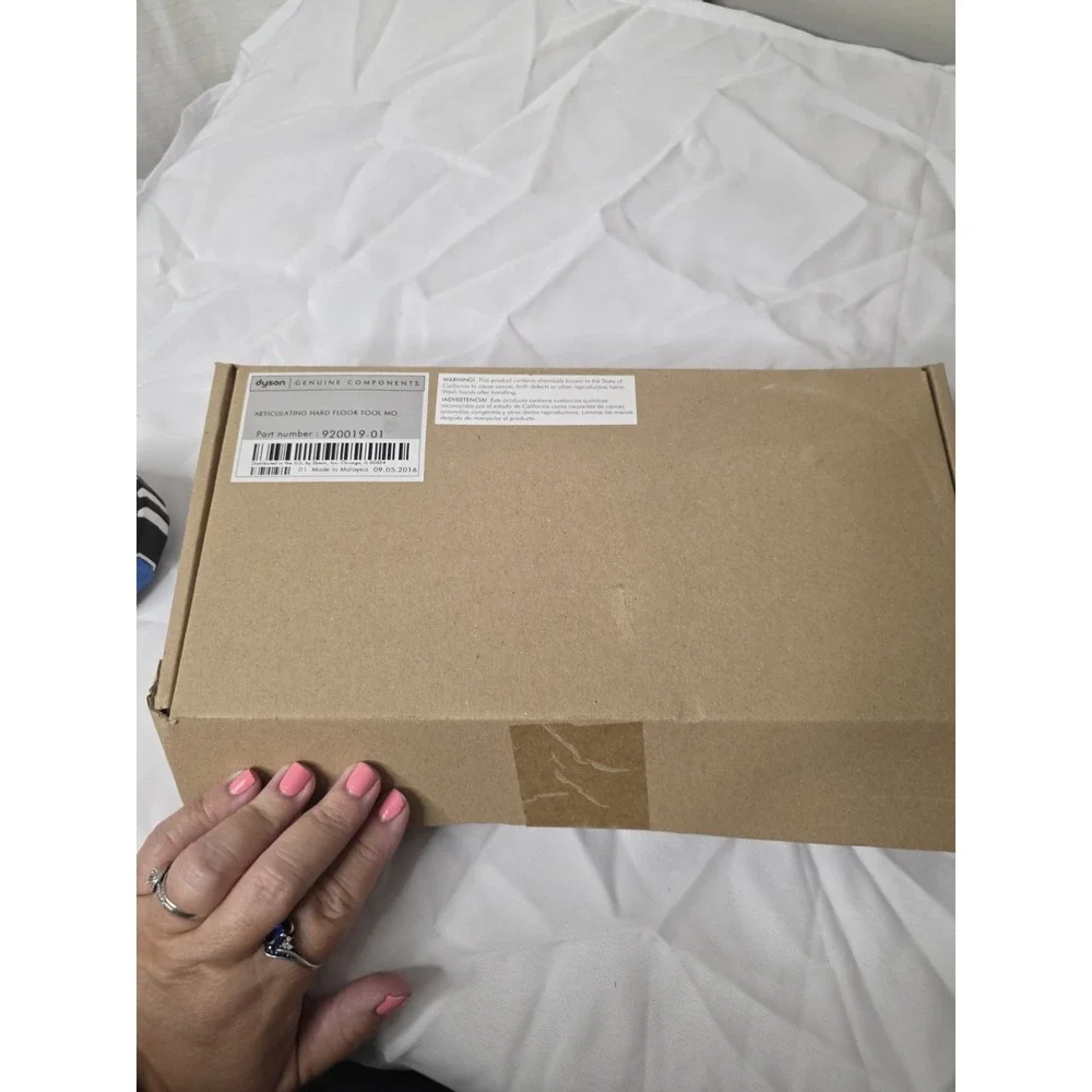 Dyson Articulating Hard Floor Tool for Dyson Animal Gray 920019-01 Open Box
